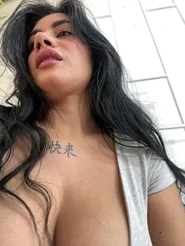 clarachanelricek online show from 03-15-25, 08:10