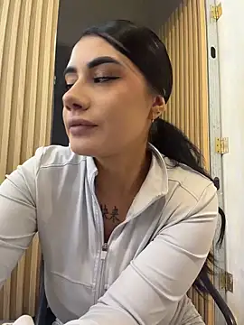 clarachanelricek online show from 05-26-26, 08:29