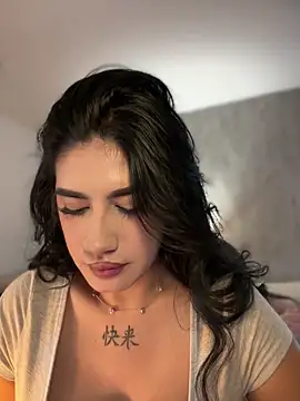 clarachanelricek online show from 03-03-25, 10:31