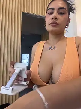 Snapshot of clarachanelricek chatting on 03-03-26, 08:05 clarachanelricek online show from 03-03-26, 08:05