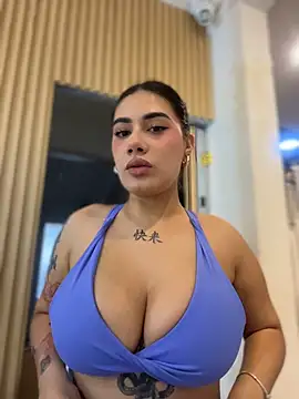 Snapshot of clarachanelricek chatting on 02-26-26, 08:09 clarachanelricek online show from 02-26-26, 08:09