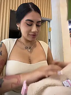 clarachanelricek online show from 04-18-26, 11:16