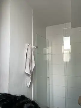 clarachanelricek online show from 03-17-25, 10:19