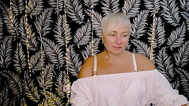 Olivia playful online show from 10-10-25, 11:44