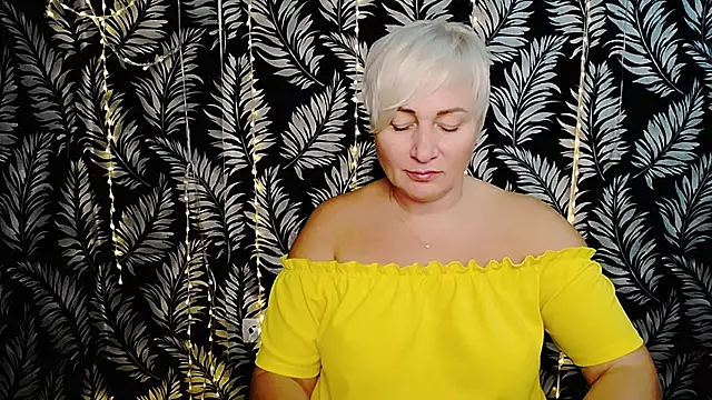 Olivia playful online show from 10-30-25, 12:36