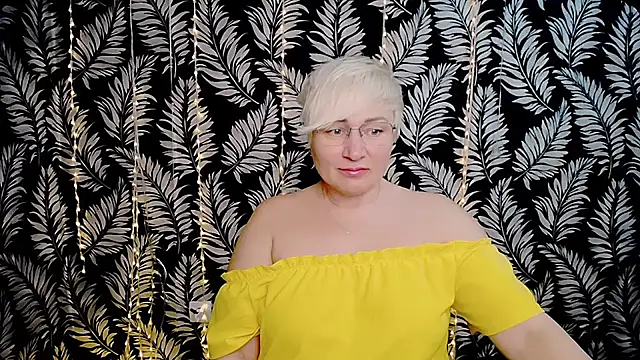 Olivia playful online show from 03-15-26, 12:45