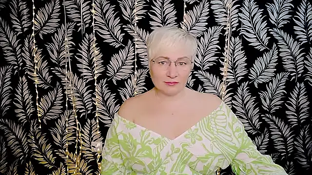 Olivia playful online show from 04-10-26, 10:22