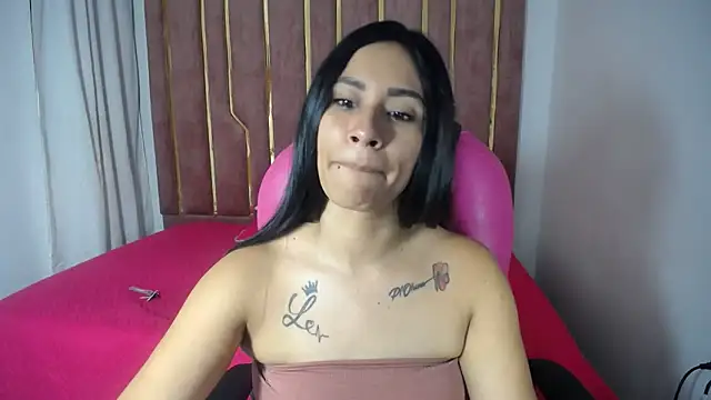 Snapshot of Chanel-24 chatting on 03-04-25, 03:44 Chanel-24 online show from 03-04-25, 03:44