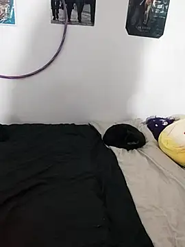 BonnieStardust online show from 05-25-26, 03:11