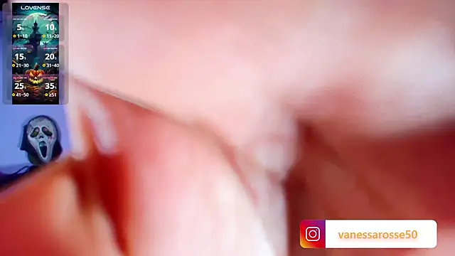 Julieth Rossi online show from 10-13-25, 03:52