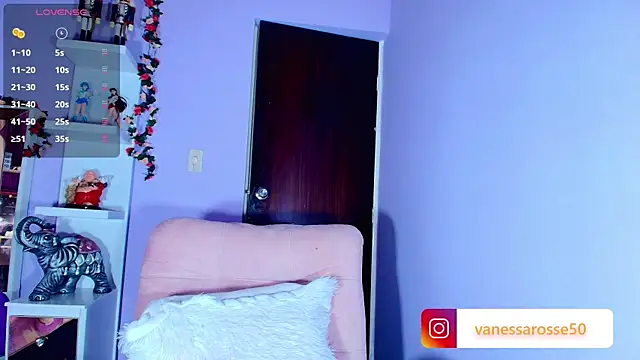 Julieth Rossi online show from 11-06-25, 06:23