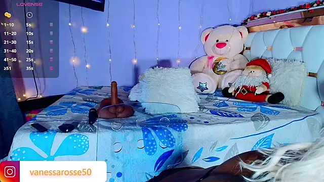 Julieth Rossi online show from 11-28-25, 04:12