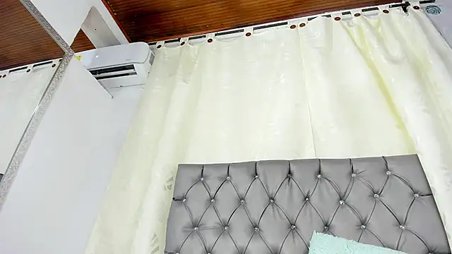 luna evaa online show from 03-14-25, 05:57