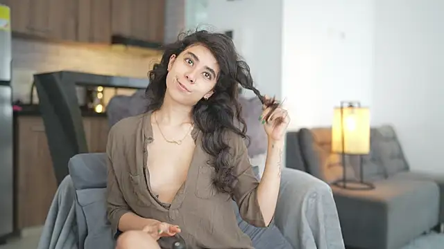 Snapshot of cata_batnati chatting on 04-20-26, 02:40 cata batnati online show from 04-20-26, 02:40