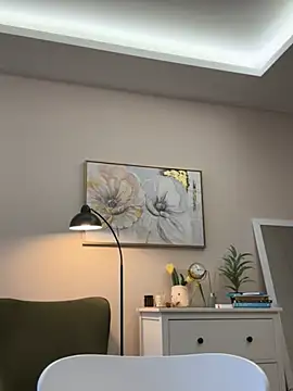 Janeee online show from 01-28-25, 10:56