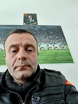 Snapshot of muscularsexy chatting on 12-07-24, 10:06 muscularsexy online show from 12-07-24, 10:06