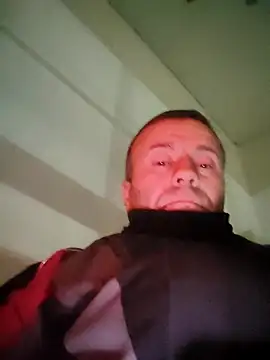 Snapshot of muscularsexy chatting on 12-16-24, 04:45 muscularsexy online show from 12-16-24, 04:45