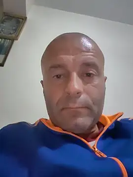 Snapshot of muscularsexy chatting on 09-20-25, 09:31 muscularsexy online show from 09-20-25, 09:31