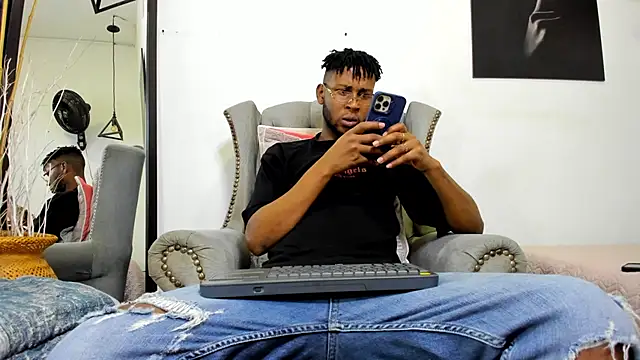 santhi lee online show from 03-21-25, 03:55