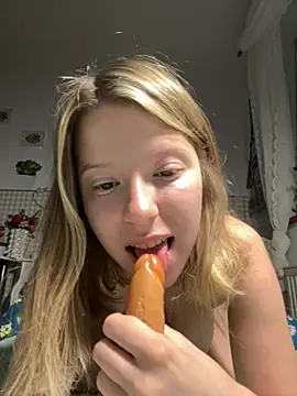 kimczii online show from 07-08-26, 06:14