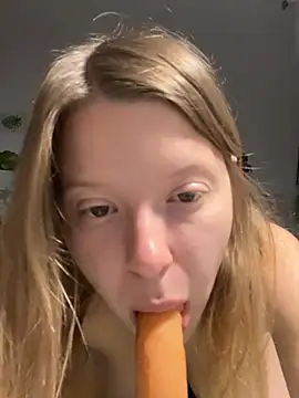 kimczii online show from 06-10-26, 06:25