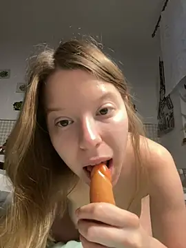 kimczii online show from 05-20-26, 06:21