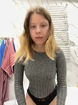 kimczii online show from 04-23-26, 05:58