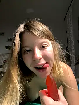 kimczii online show from 11-20-25, 07:09