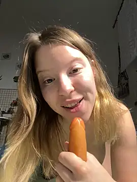 kimczii online show from 04-23-26, 06:31