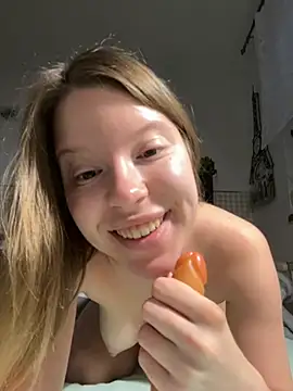 kimczii online show from 05-11-26, 06:15