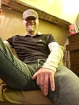 eddouxxx78 online show from 04-25-26, 06:49
