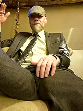 eddouxxx78 online show from 03-10-26, 05:06