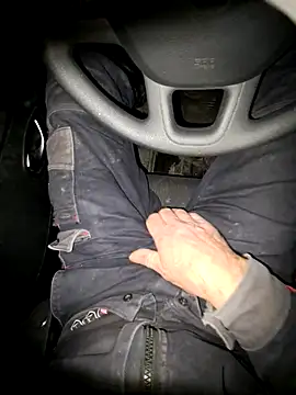 eddouxxx78 online show from 12-19-25, 06:16