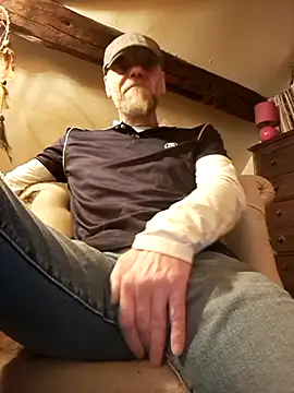 eddouxxx78 online show from 04-24-26, 03:41