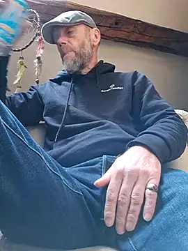 eddouxxx78 online show from 11-02-25, 10:53