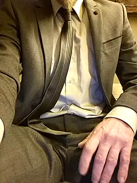 eddouxxx78 online show from 03-09-26, 05:05