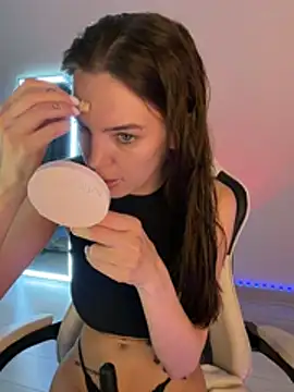 julia fly online show from 03-21-26, 09:14