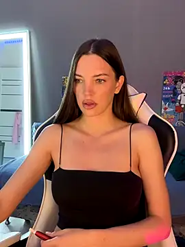 Snapshot of julia_fly chatting on 09-29-25, 09:49 julia fly online show from 09-29-25, 09:49