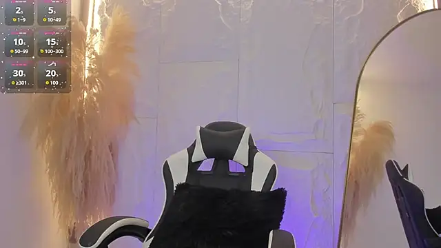 dominique25  online show from 11-05-25, 11:30