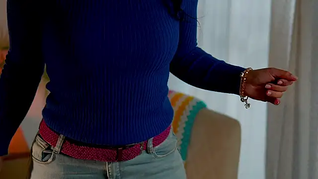 anabelcurvy online show from 12-15-25, 01:39