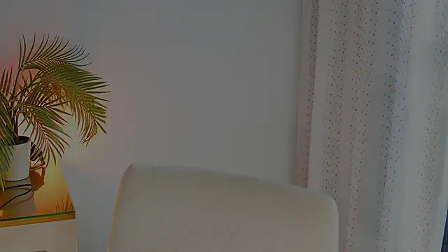 anabelcurvy online show from 12-20-25, 02:42