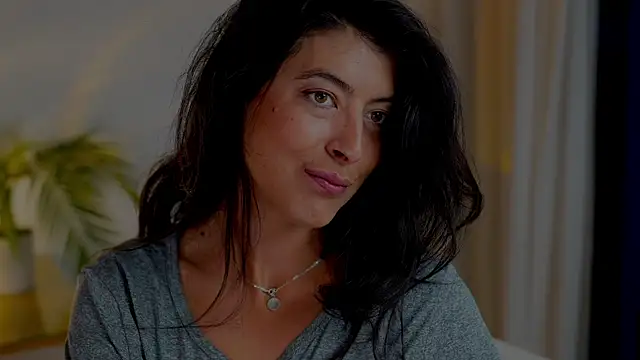 anabelcurvy online show from 11-17-25, 06:01