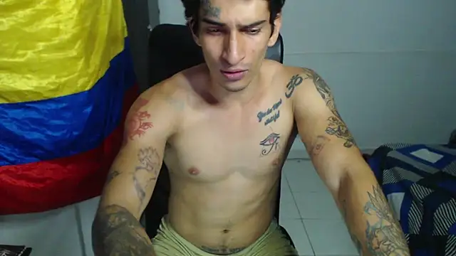 thebestwarrior  online show from 09-15-25, 12:33