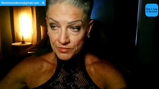 Snapshot of Devon2020 chatting on 06-13-26, 11:52 Devon2020 online show from 06-13-26, 11:52