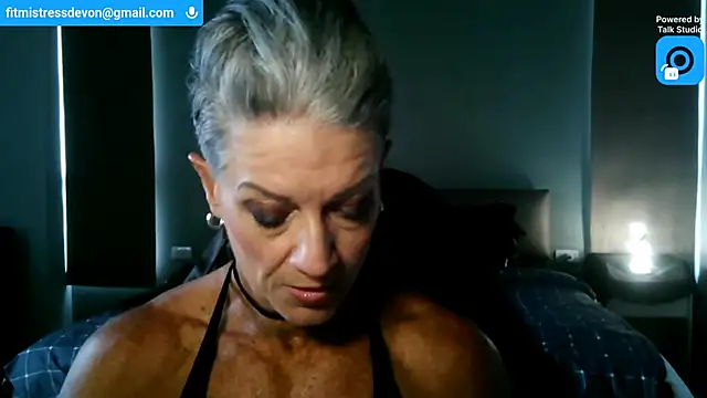 Snapshot of Devon2020 chatting on 07-03-26, 11:06 Devon2020 online show from 07-03-26, 11:06