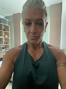 Devon2020 online show from 04-15-26, 07:14