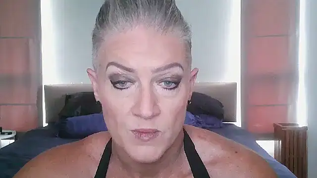 Devon2020 online show from 11-21-25, 07:18