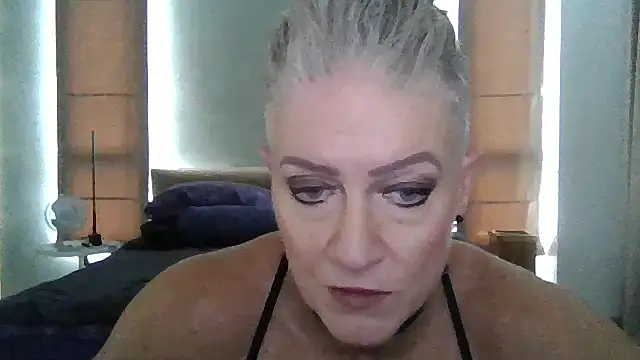 Devon2020 online show from 11-10-25, 06:18