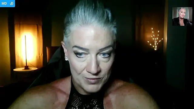 Snapshot of Devon2020 chatting on 02-23-26, 12:17 Devon2020 online show from 02-23-26, 12:17