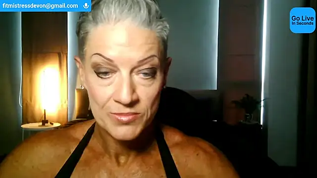 Snapshot of Devon2020 chatting on 06-17-26, 08:47 Devon2020 online show from 06-17-26, 08:47